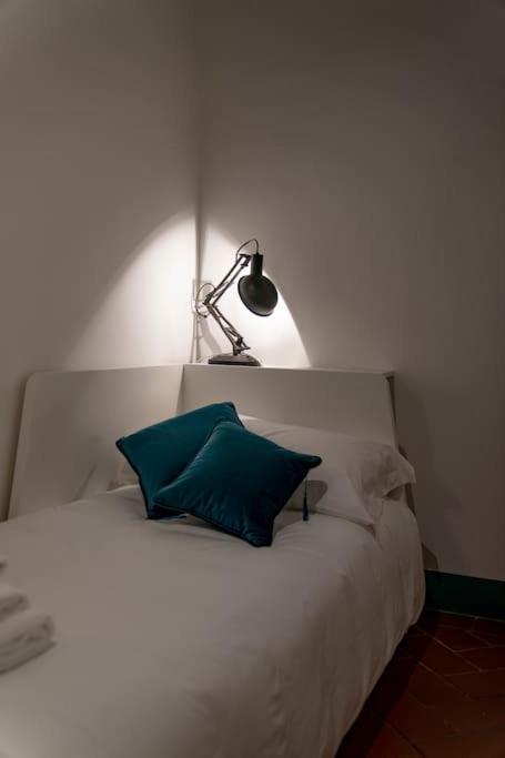 Апартаменты Raffinato Trilocale San Frediano Флоренция Экстерьер фото